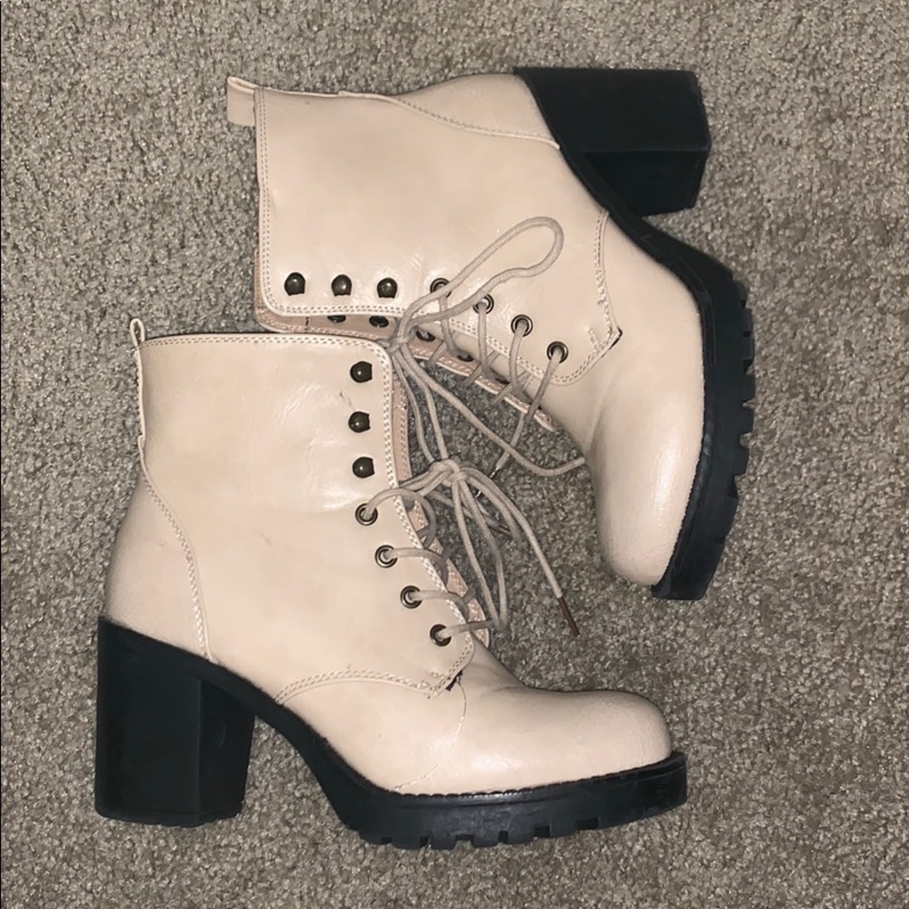 Cathy Jean boots - would be cute for Coachella